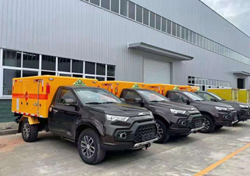 富锦爆破器材运输车-保障安全与效率的关键